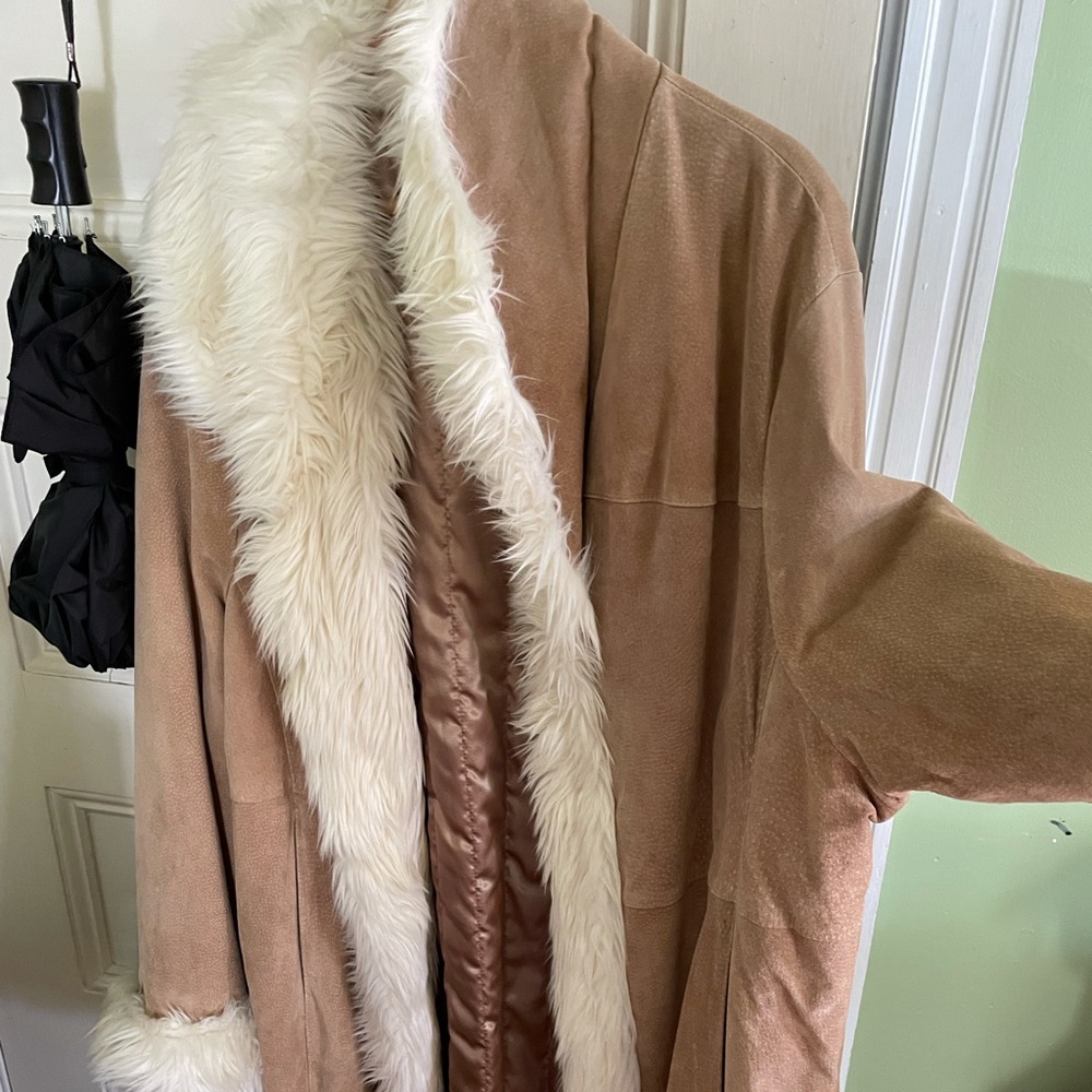 Vintage full length suede coat w/fake fur trim circa 1990.